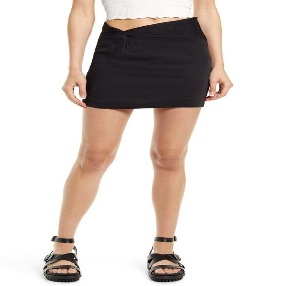 Free People Night Dreamer Twisted Mini Skirt In Black Beauty - 6 - Picture 2 of 3